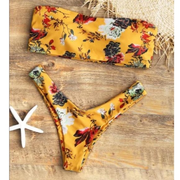 Cupshe Other - Yellow Floral Bandeau Bikini Set